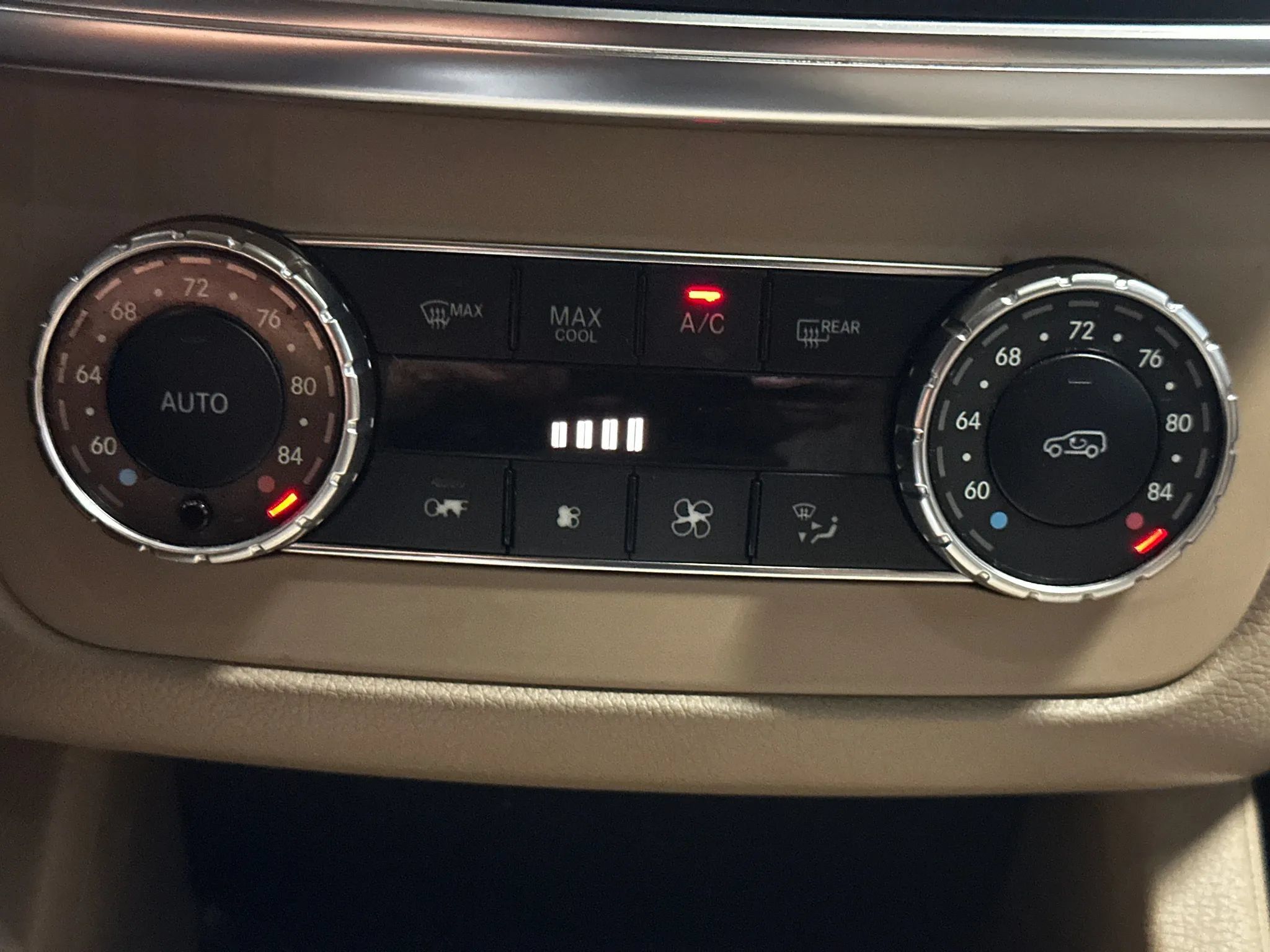 Used 2013 Mercedes-Benz ML 350 4MATIC image 39