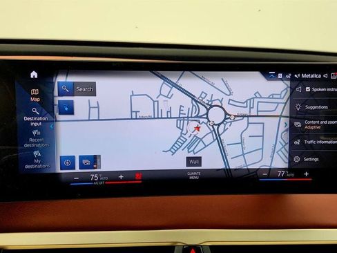 Used 2022 BMW iX xDrive50 w/ Premium Package image 17