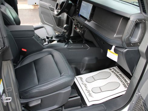 New 2025 Ford Bronco Big Bend image 13