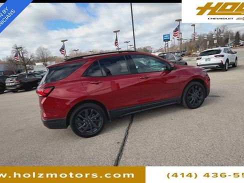 Certified 2022 Chevrolet Equinox RS w/ Infotainment Package image 10