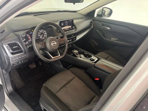 Used 2024 Nissan Rogue SV AWD/4WD image 26