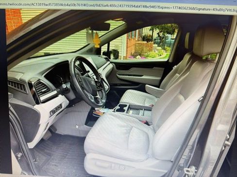 Used 2020 Honda Odyssey Elite image 6