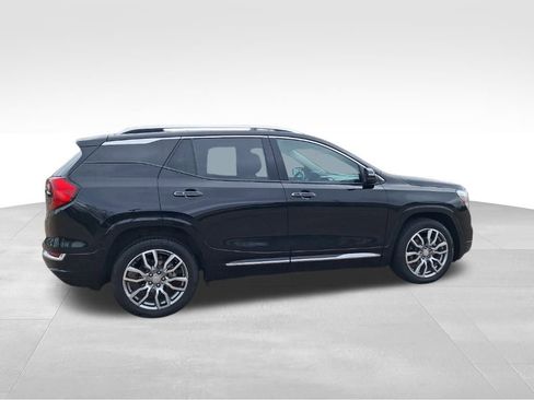 Certified 2022 GMC Terrain Denali image 9