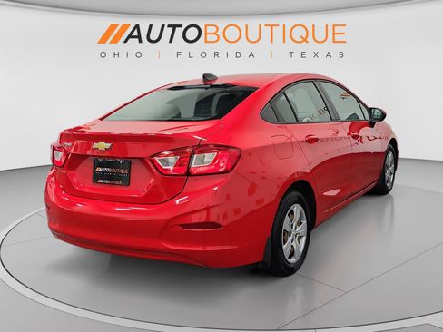 Used 2018 Chevrolet Cruze LS FWD image 5