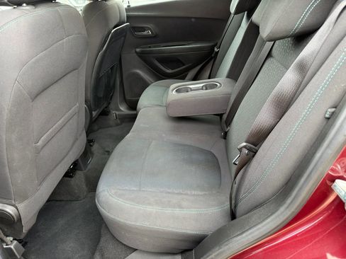 Used 2016 Chevrolet Trax LS FWD image 21