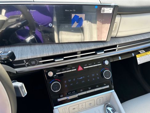 New 2025 Hyundai Santa Fe Calligraphy image 23