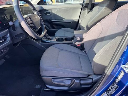 Certified 2025 Kia K4 LXS image 15