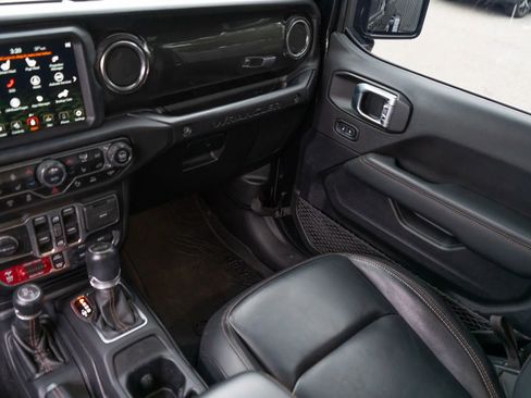 Used 2021 Jeep Wrangler Unlimited Rubicon w/ Dual Top Group image 53