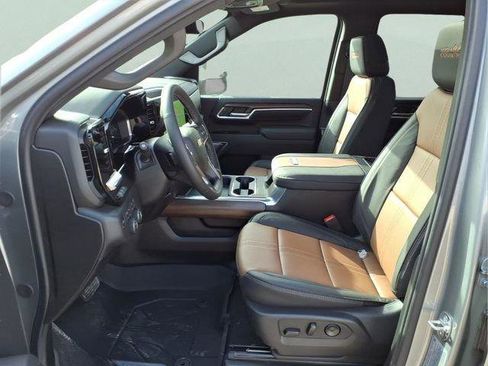 New 2026 Chevrolet Silverado 3500 High Country w/ High Country Premium Package image 22