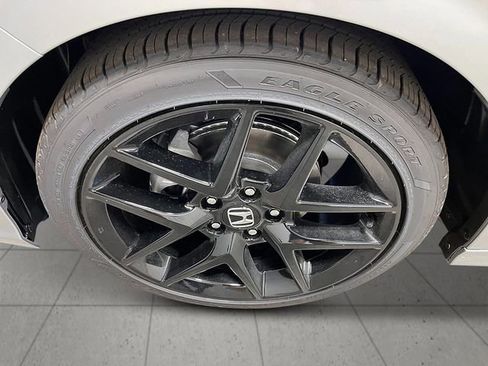 New 2026 Honda Civic Sport image 11