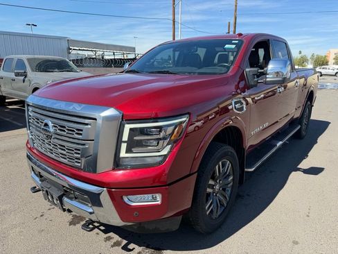 Used 2021 Nissan Titan Platinum Reserve w/ Moonroof Package image 11