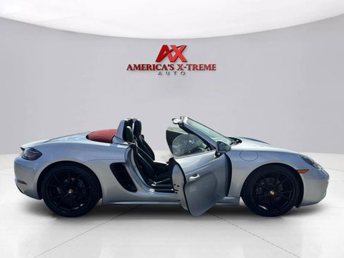 Used 2018 Porsche 718 Boxster RWD image 52