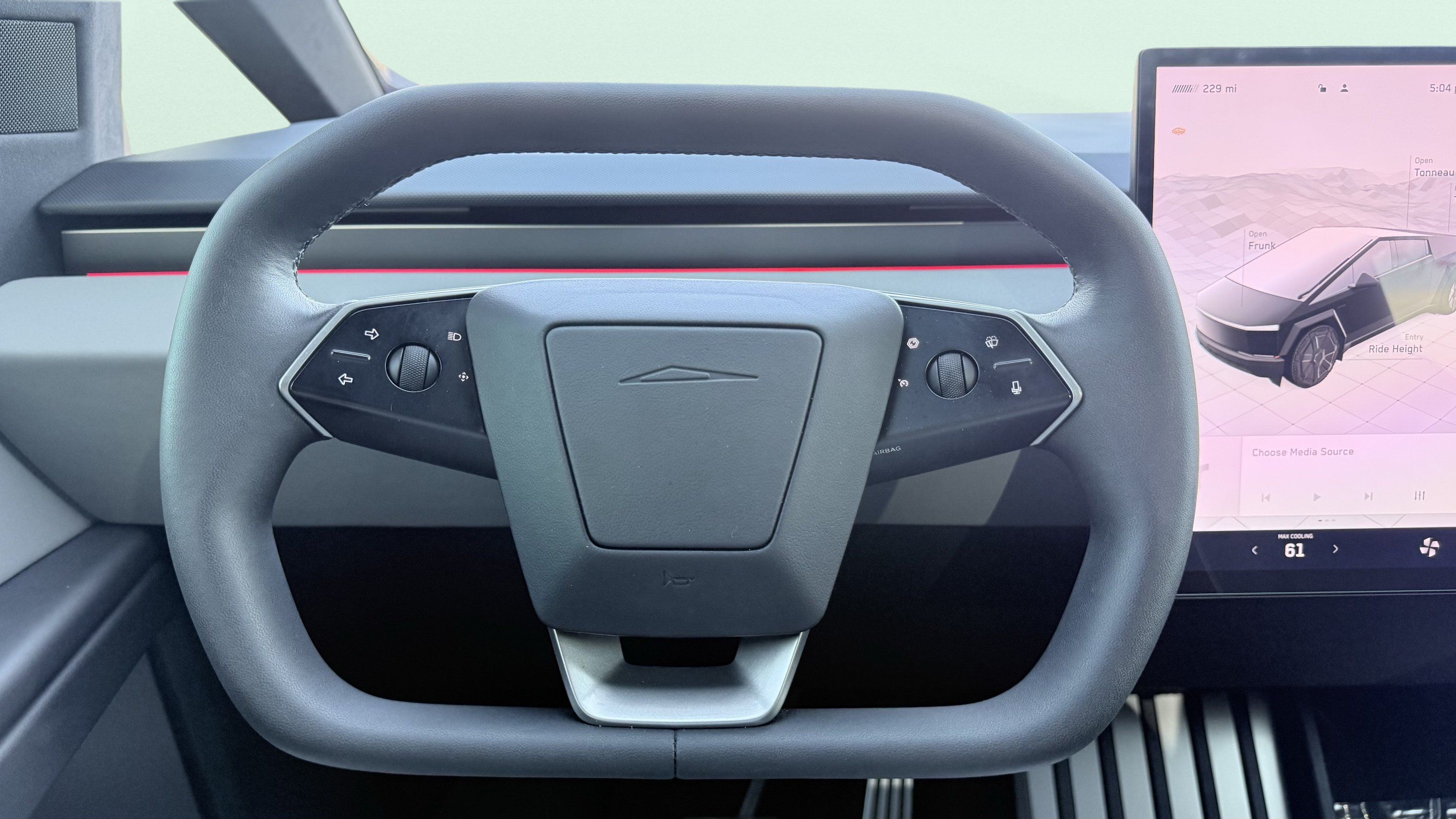Used 2024 Tesla Cybertruck AWD Crew Cab image 57
