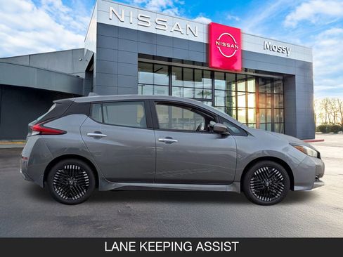 Used 2024 Nissan Leaf SV Plus image 7