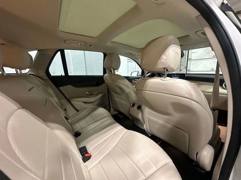 Certified 2022 Mercedes-Benz GLC 300 4MATIC image 15