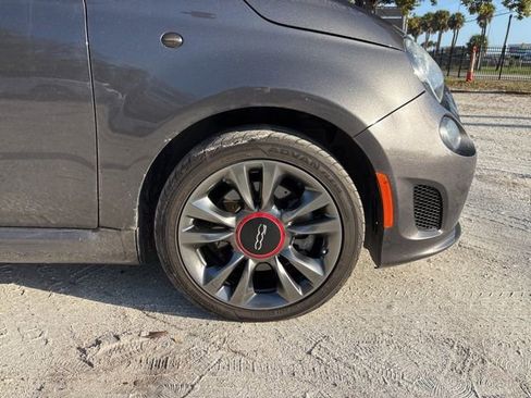 Used 2018 FIAT 500 Pop w/ Urbana Appearance Package image 17