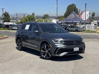 Used 2024 Volkswagen Tiguan SEL R-Line video 1