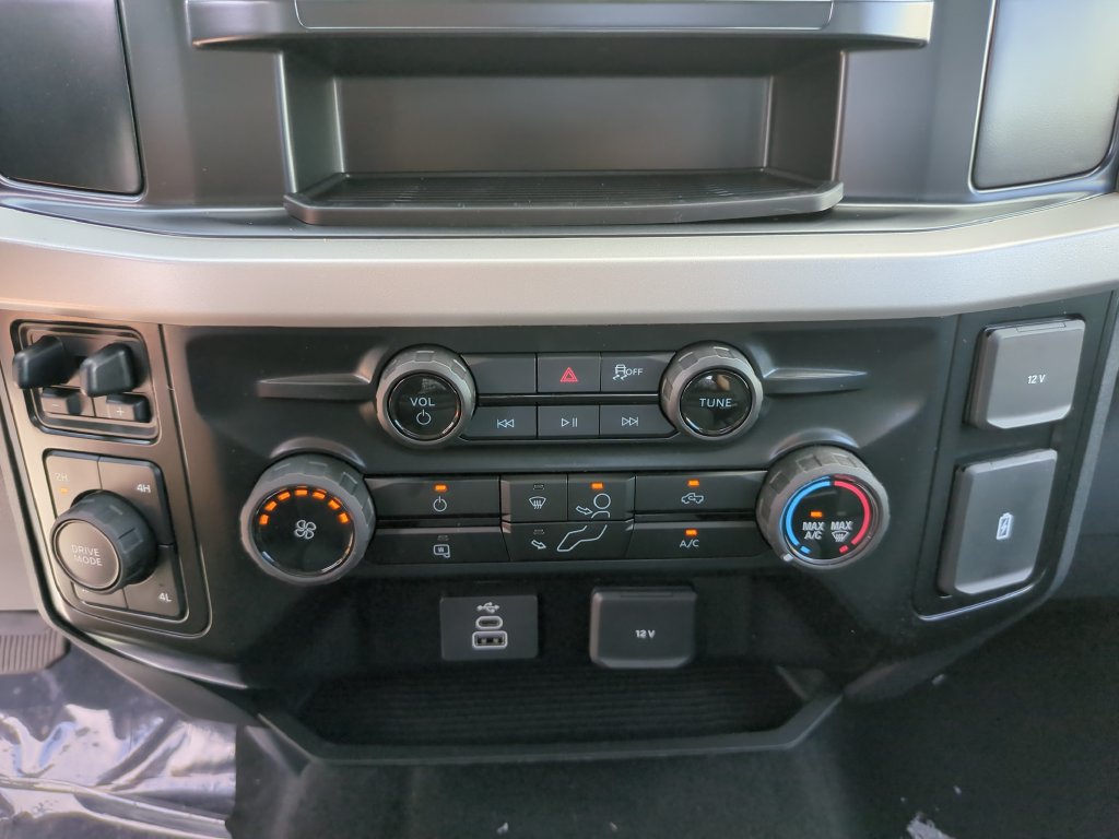 New 2026 Ford F350 XL w/ STX Appearance Package AWD/4WD image 24
