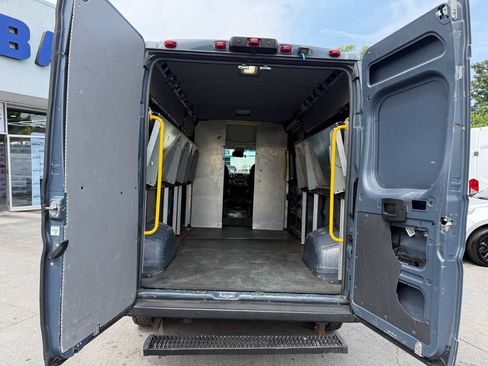 Used 2019 RAM ProMaster 2500 FWD image 24