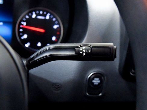 Used 2024 Mercedes-Benz Sprinter 2500 image 23