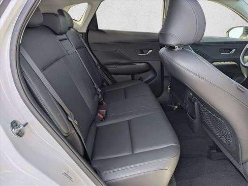 Used 2026 Hyundai Kona SEL Premium FWD image 18