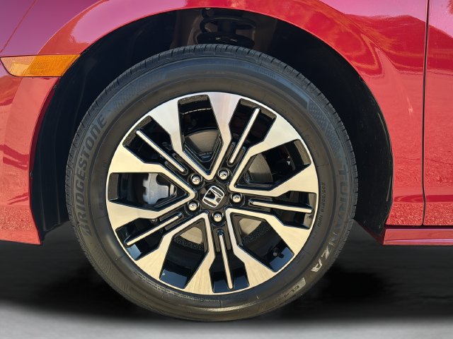 Certified 2026 Honda Odyssey Elite image 5