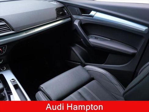 Certified 2025 Audi Q5 2.0T Premium Plus AWD/4WD image 27