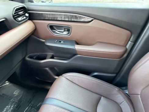 Certified 2023 Honda Pilot Elite image 22