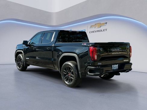 Used 2024 GMC Sierra 1500 Elevation w/ LPO, Elevation Black Package AWD/4WD image 3