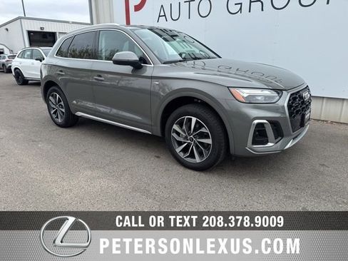 Used 2025 Audi Q5 2.0T Premium Plus w/ Premium Plus Package image 2