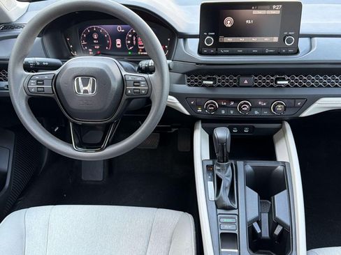 Used 2025 Honda Accord SE image 26