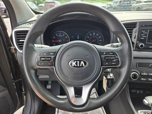 Used 2019 Kia Sportage LX FWD image 30