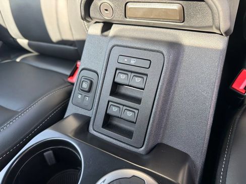 Used 2025 Ford Bronco Outer Banks AWD/4WD image 24