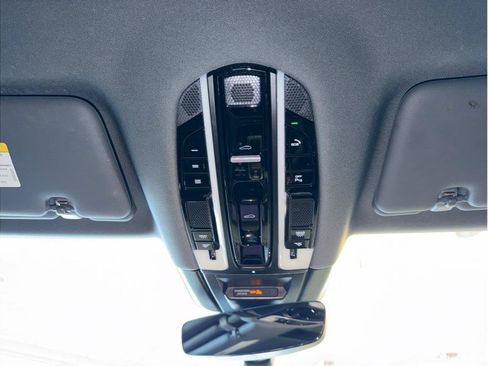 Used 2021 Porsche Cayenne E-Hybrid AWD/4WD image 28