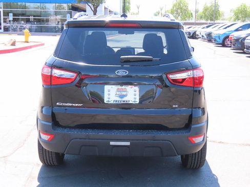Used 2021 Ford EcoSport SE FWD image 4
