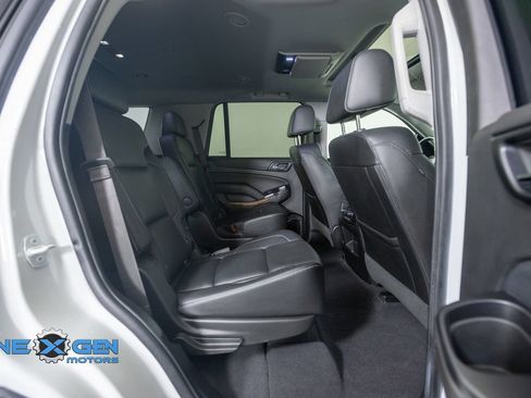 Used 2020 Chevrolet Tahoe Premier AWD/4WD image 37