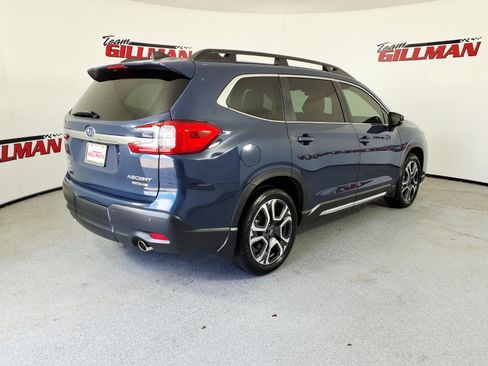 Used 2024 Subaru Ascent Limited w/ Technology Package AWD/4WD image 3