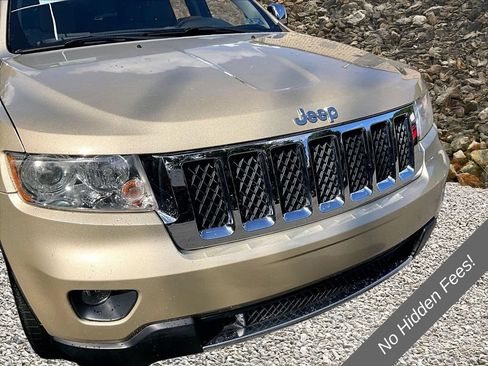 Used 2011 Jeep Grand Cherokee Overland AWD/4WD image 20
