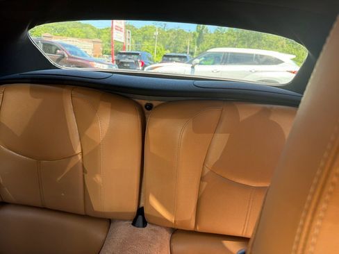 Used 2010 Porsche 911 Cabriolet image 17