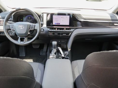 New 2026 Toyota Camry LE w/ Convenience Package FWD image 6