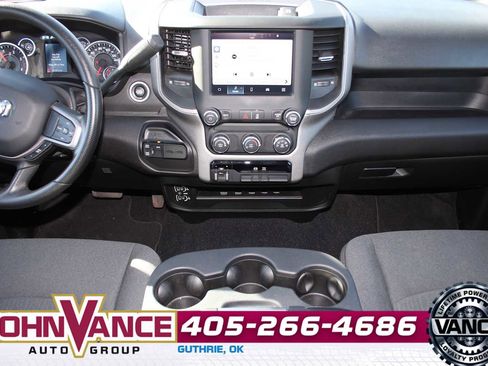 Used 2024 RAM 3500 Tradesman w/ Chrome Appearance Group image 30