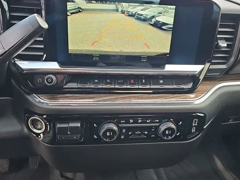 Used 2023 Chevrolet Silverado 1500 LT w/ Protection Package RWD image 16