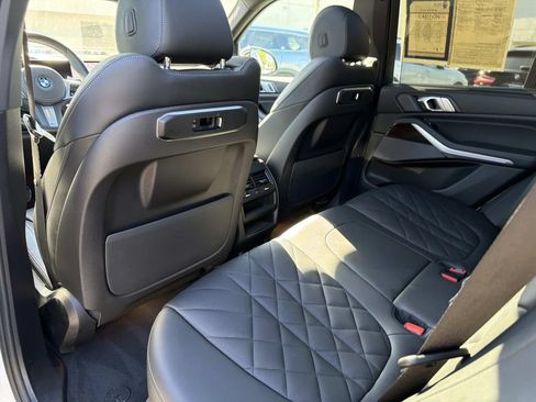 Used 2024 BMW X5 xDrive40i w/ M Sport Package AWD/4WD image 13