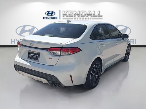 Used 2020 Toyota Corolla SE image 6