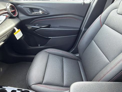 New 2026 Chevrolet Trax RS image 12