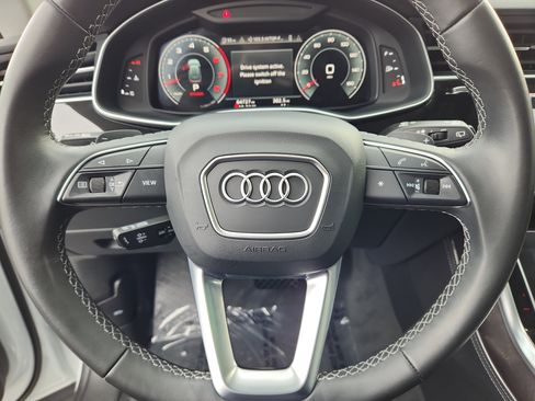 Used 2023 Audi Q8 Premium Plus image 18