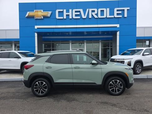 New 2026 Chevrolet TrailBlazer LT w/ Convenience Package image 3