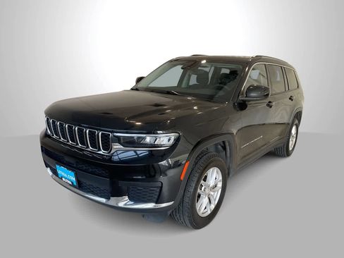 Used 2023 Jeep Grand Cherokee L Laredo image 1