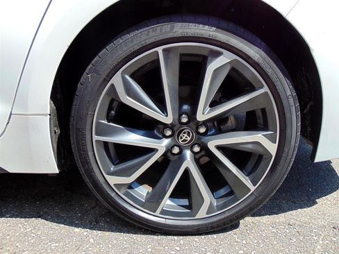 Used 2022 Toyota Corolla SE image 9