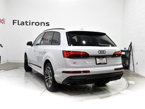 Used 2025 Audi Q7 2.0T Premium Plus w/ Premium Plus Package image 8